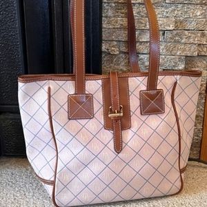 Dooney and Burke vintage tote shoulder bag